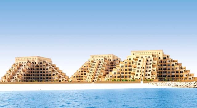 https://d13c6n7sgaw7ah.cloudfront.net/projects/images/bab-al-bahr-residences-u05.webp