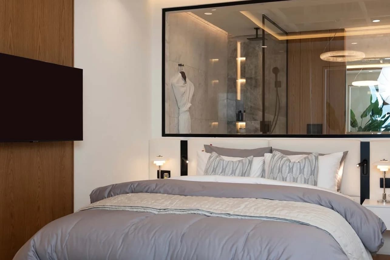 Bab Al Qasr Canal View Residence 22 by Burtville