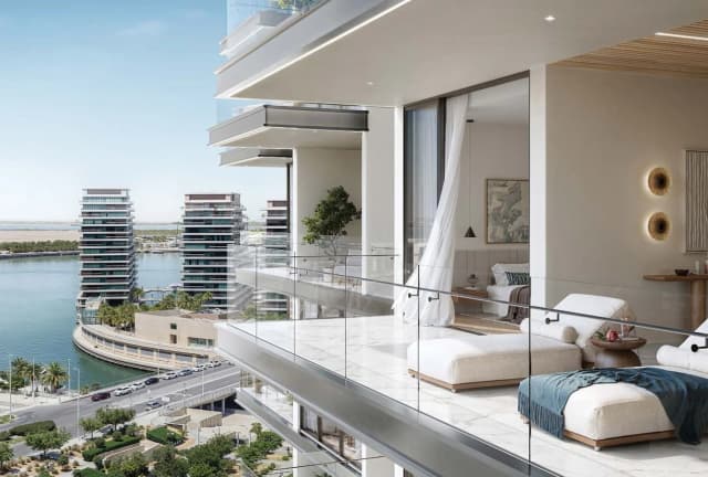 https://d13c6n7sgaw7ah.cloudfront.net/projects/images/bab-al-qasr-canal-view-residence-22-u12.webp