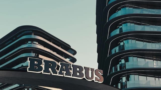 https://d13c6n7sgaw7ah.cloudfront.net/projects/images/brabus-island-u03.webp