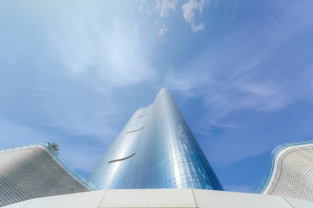https://d13c6n7sgaw7ah.cloudfront.net/projects/images/leaf-tower-u06.webp