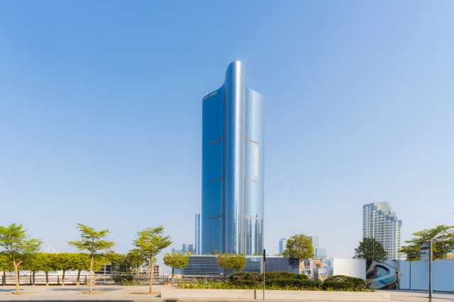 https://d13c6n7sgaw7ah.cloudfront.net/projects/images/leaf-tower-u10.webp
