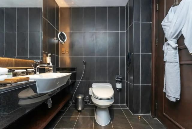 https://d13c6n7sgaw7ah.cloudfront.net/projects/images/oceana-hotel-and-apartments-u02.webp