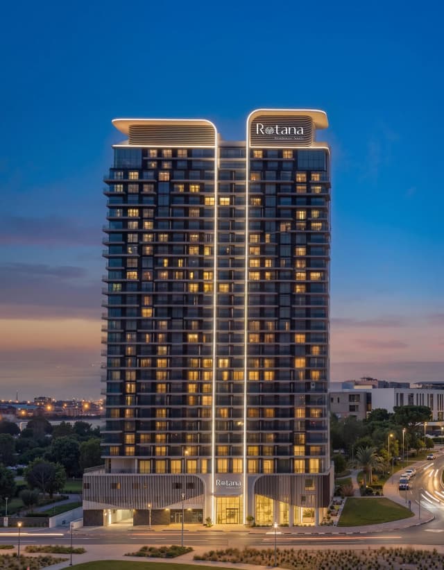https://d13c6n7sgaw7ah.cloudfront.net/projects/images/rotana-residences-south-tower-u03.webp