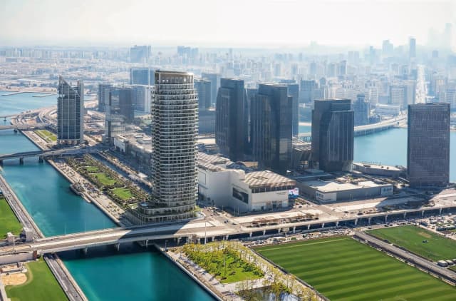 https://d13c6n7sgaw7ah.cloudfront.net/projects/images/st-regis-the-residences-u06.webp