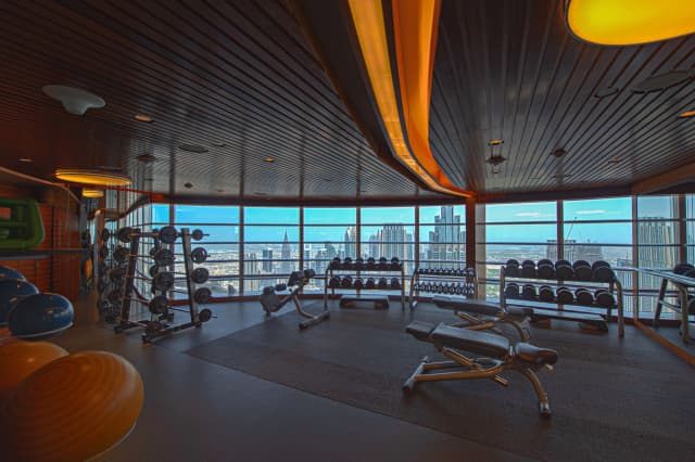 https://d13c6n7sgaw7ah.cloudfront.net/projects/images/the-residence-burj-khalifa-u05.webp