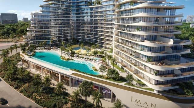 https://d13c6n7sgaw7ah.cloudfront.net/projects/images/15-cascade-featured-by-versace-ceramics-u04.webp