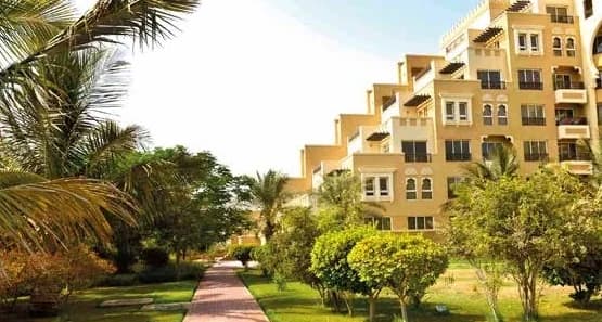 https://d13c6n7sgaw7ah.cloudfront.net/projects/images/bab-al-bahr-residences-u04.webp