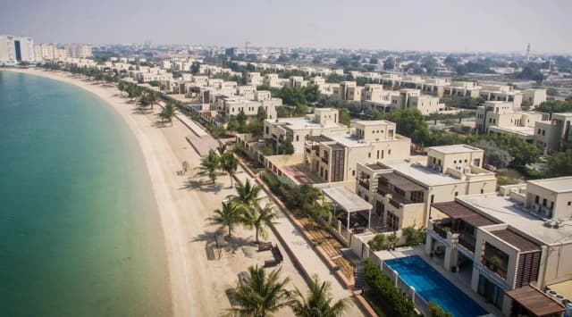 https://d13c6n7sgaw7ah.cloudfront.net/projects/images/granada-villas-ii-u02.webp
