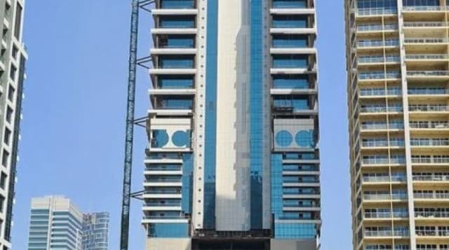 https://d13c6n7sgaw7ah.cloudfront.net/projects/images/the-wind-tower-ii-u03.webp